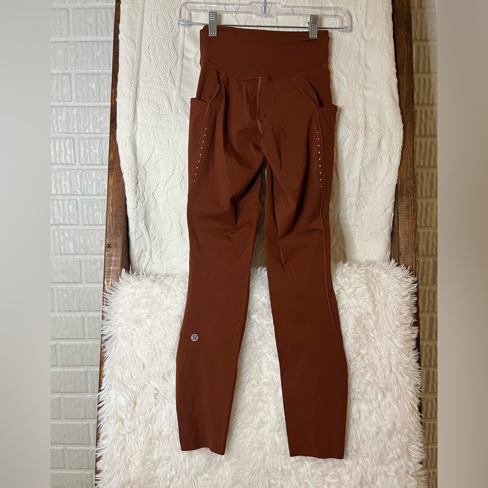 Lululemon Fast and Free High-Rise Tight 25” Women’s 2 with Pockets